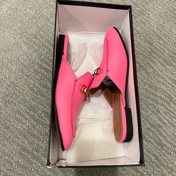 Women’s bright pink mules BNIB - Picture 5 of 5
